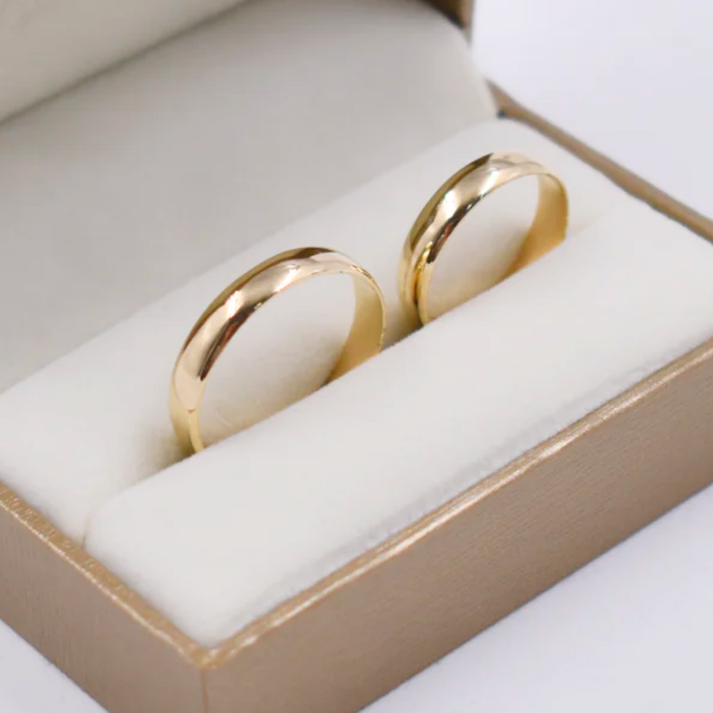 Argollas para pareja media caña