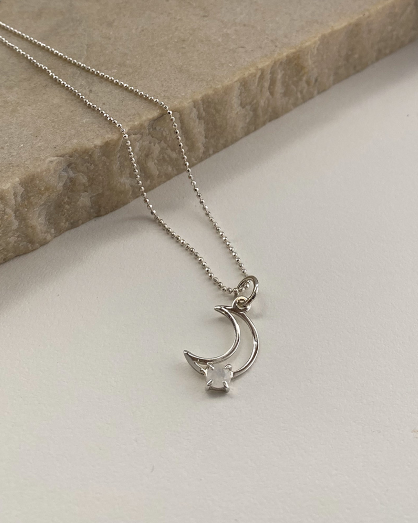COLLAR ANIA LUNA