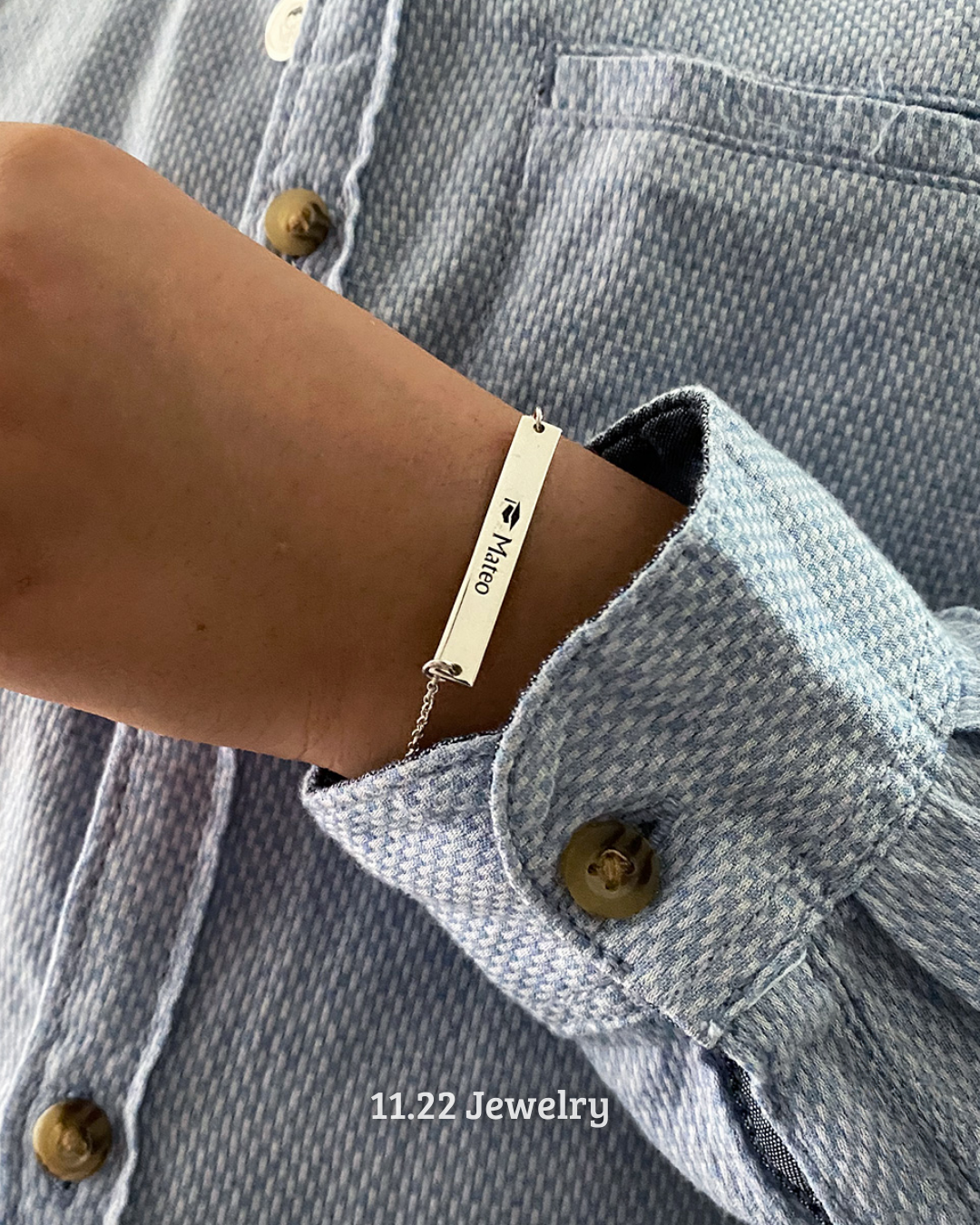 PULSERA PLACA RECTANGULAR + CADENA FINA