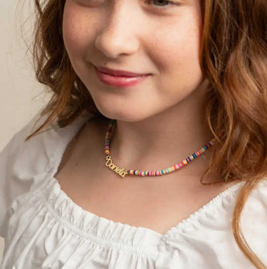 Collar nombre clásico para bebé o niños