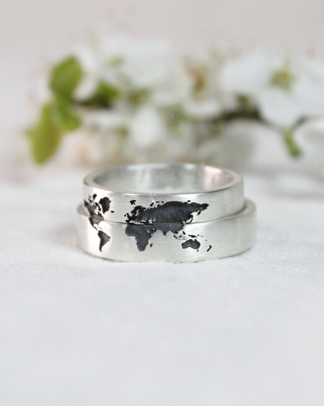 DUO DE ANILLOS MAPA MUNDI