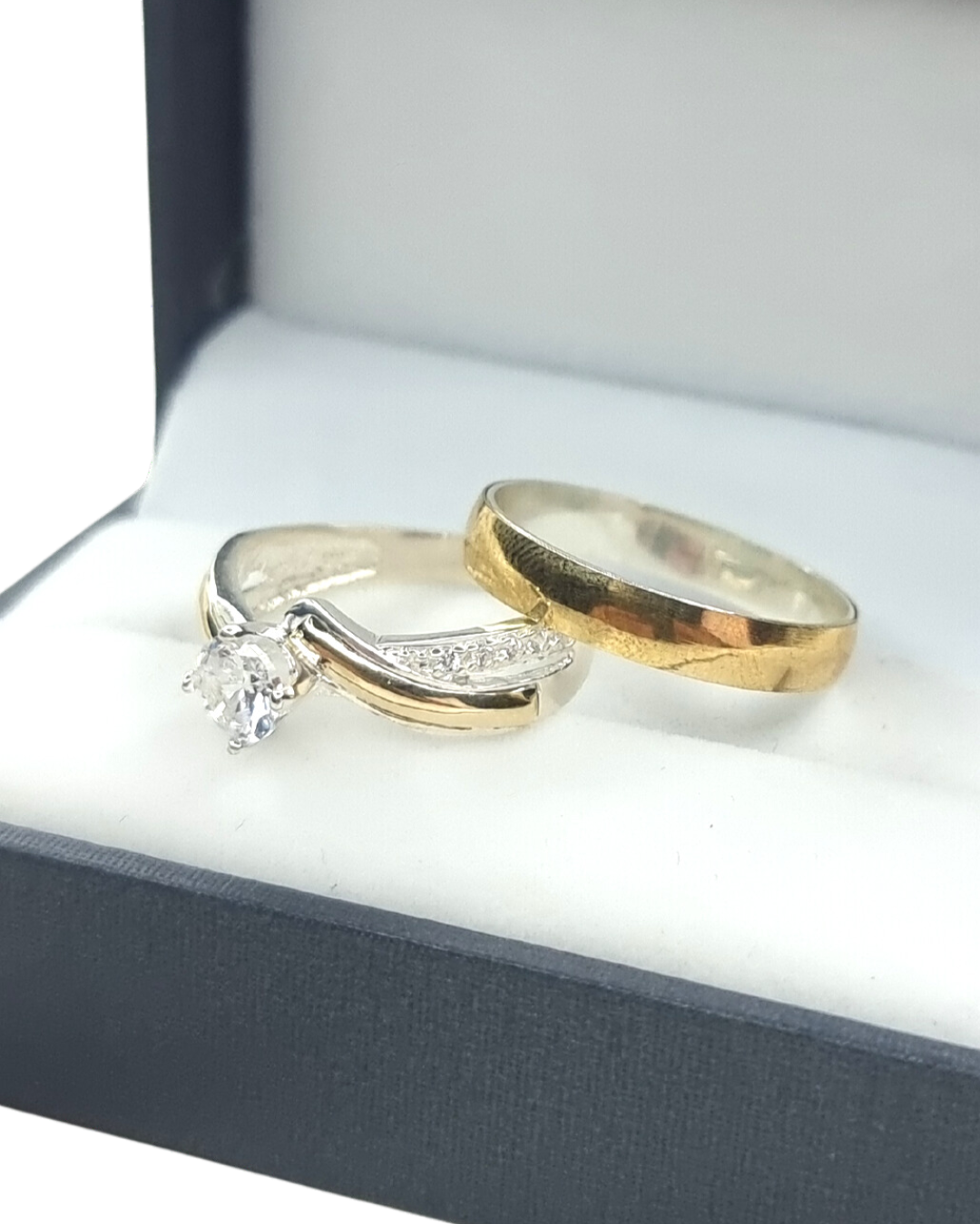 DUO DE ANILLOS CON LAMINA CON BAÑO DE ORO + ANILLO CIRCON