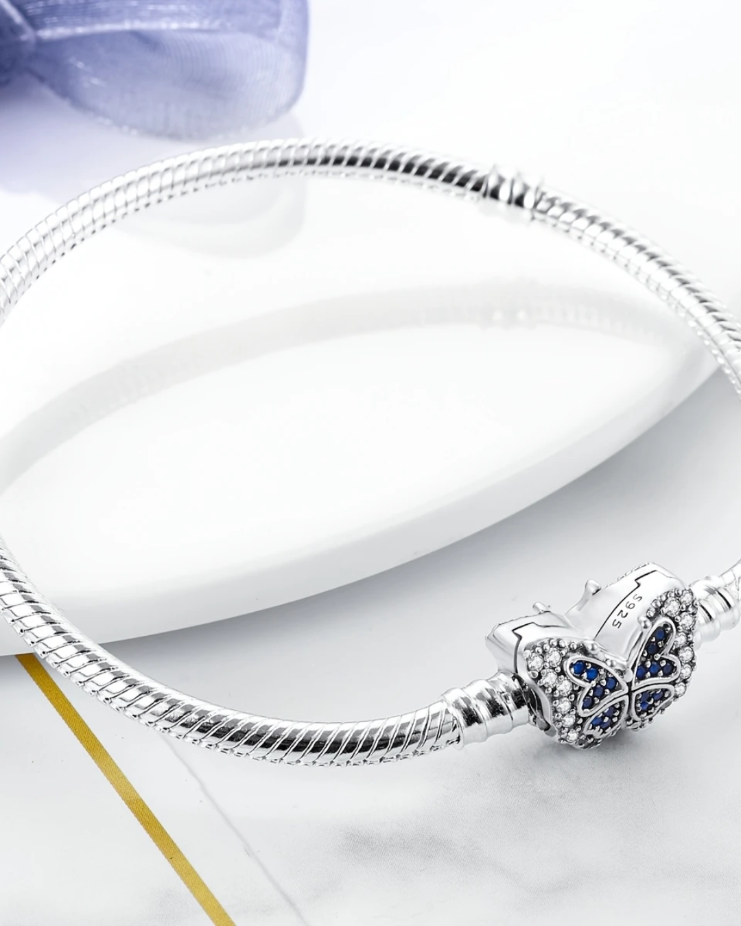 BRAZALETE DISEÑO SEMI RIGIDO CON BROCHE MARIPOSA - PRE ORDEN