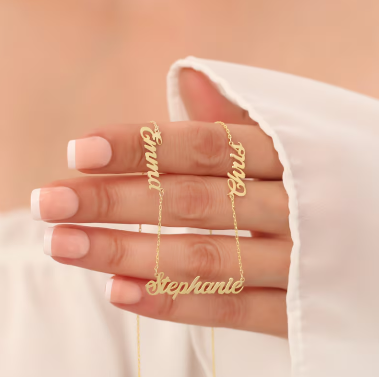 COLLAR TRIPLE NOMBRE