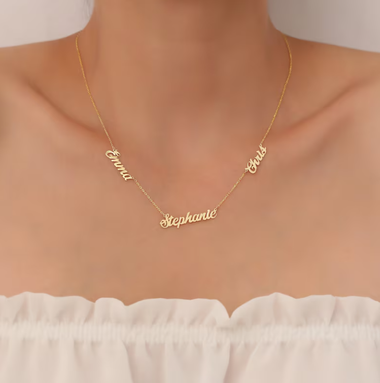 COLLAR TRIPLE NOMBRE