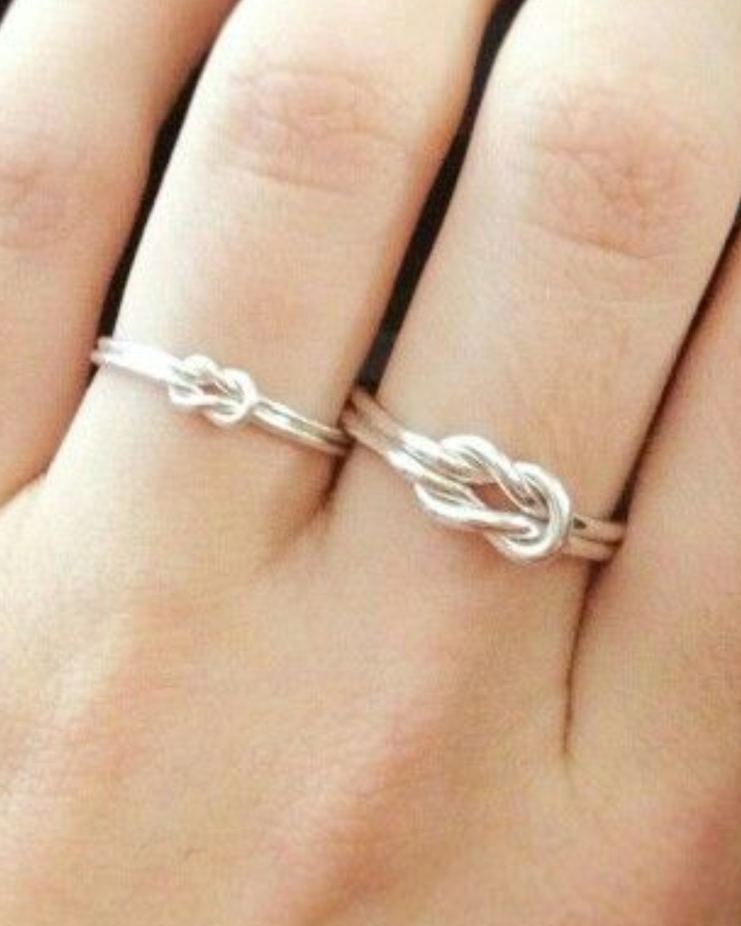 DUO DE ANILLOS NUDO DE AMOR INFINITO