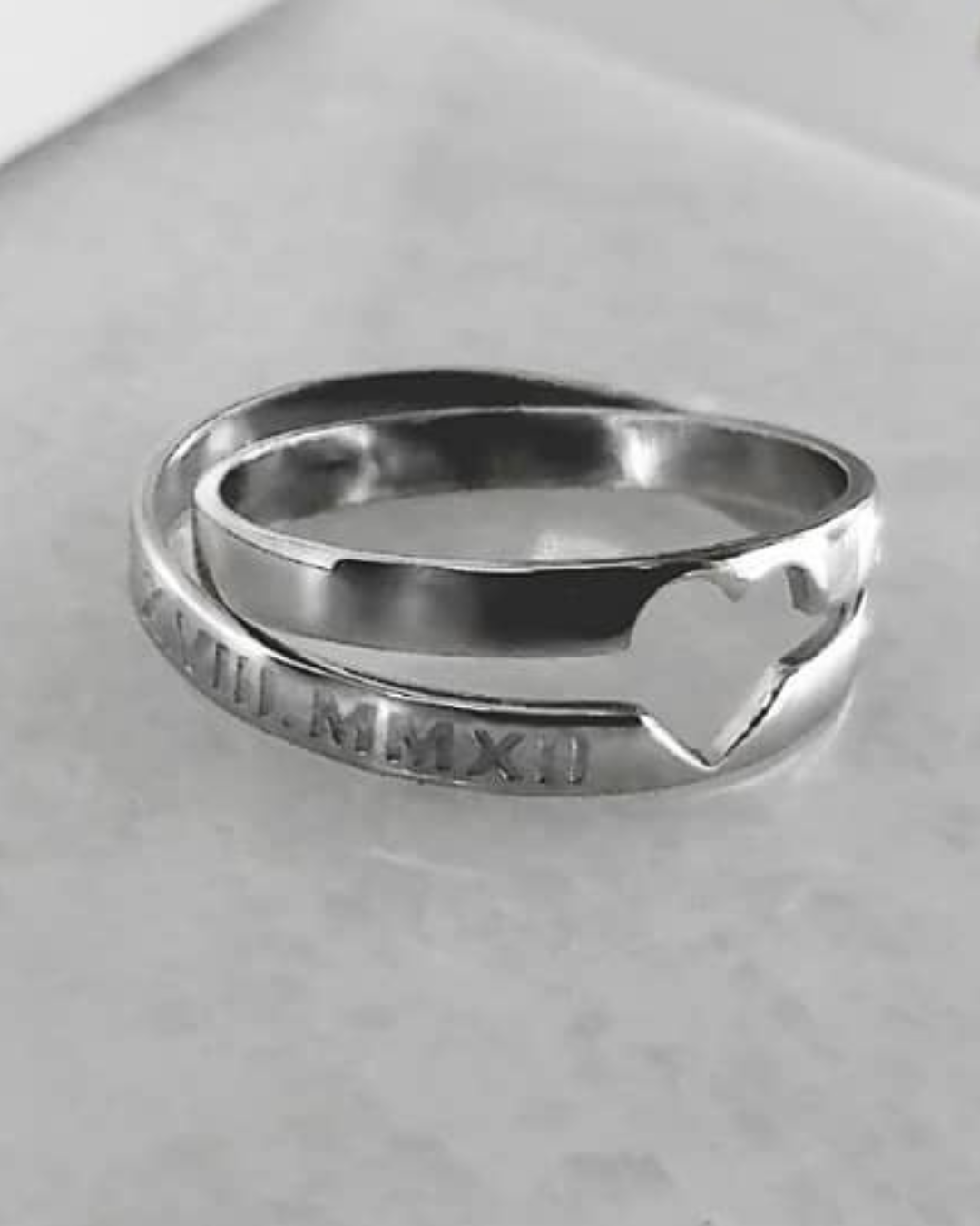 DUO DE ANILLOS CORAZON PARTIDO