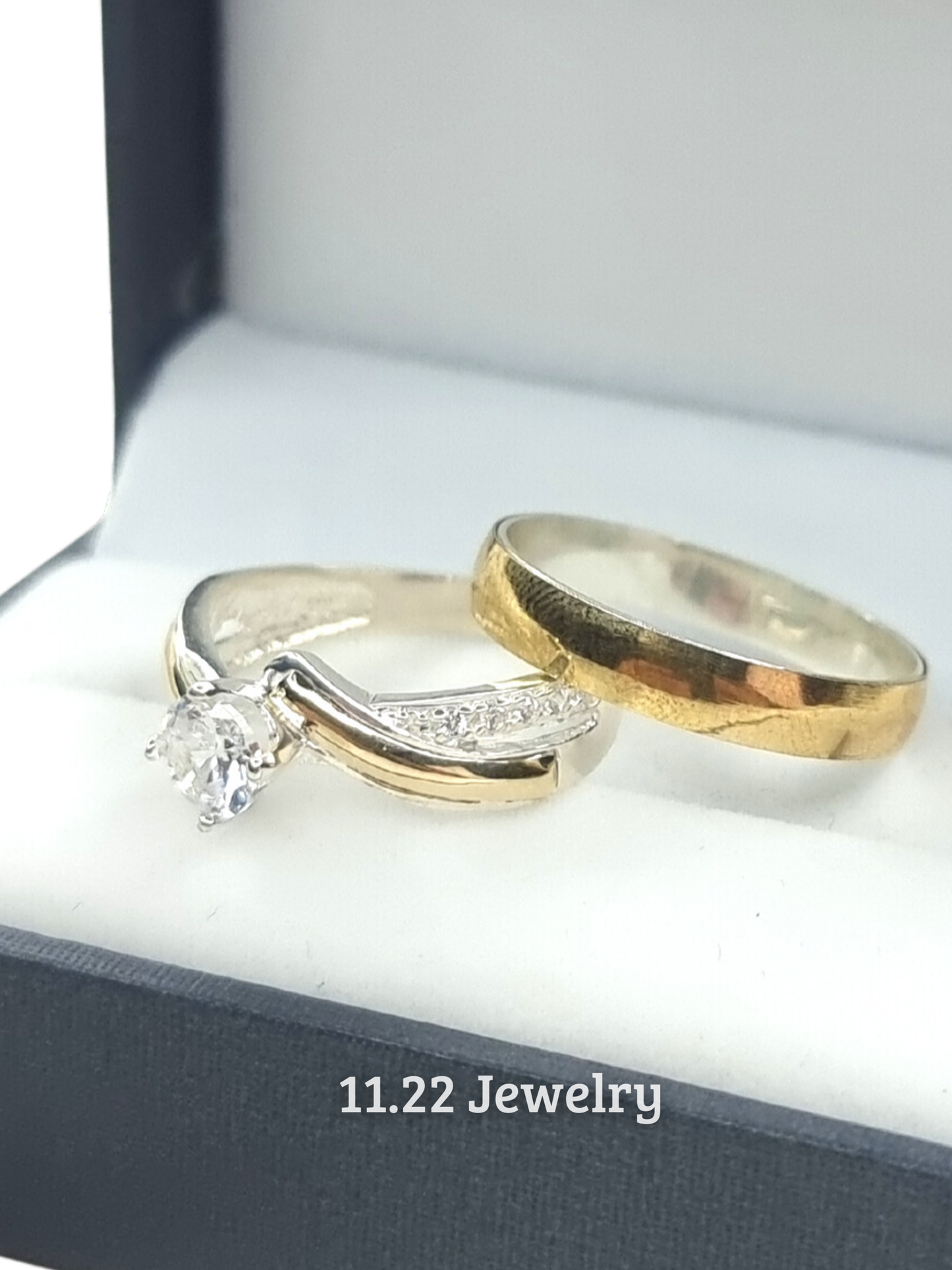 Anillos para pareja con lamina de oro + anillo con circón