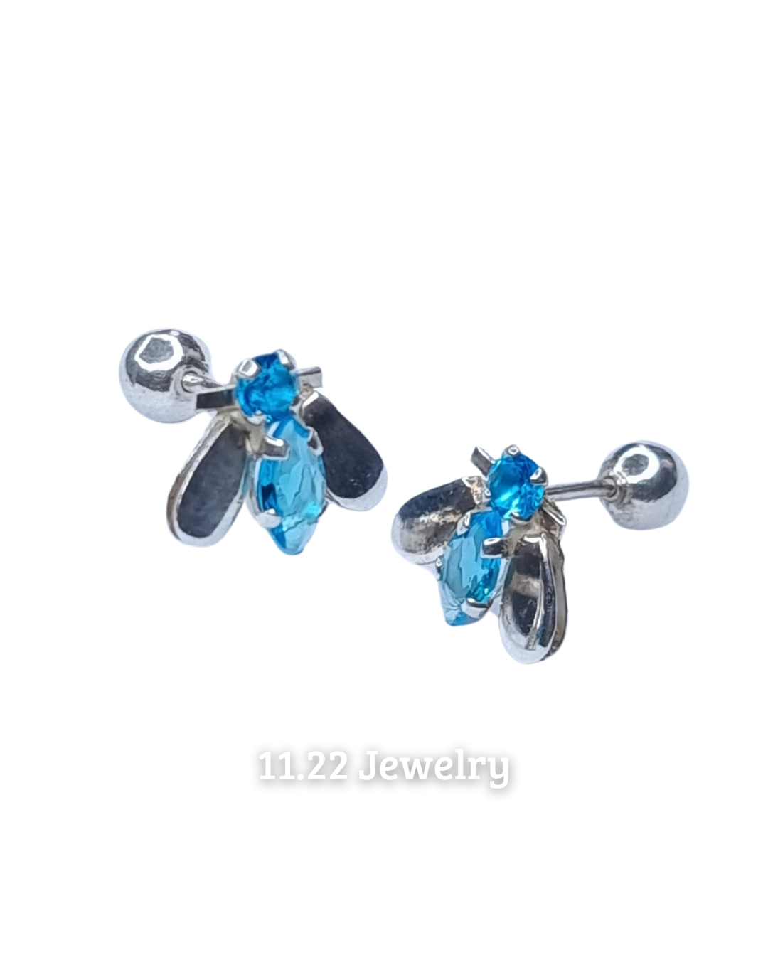 Aretes abejita celeste